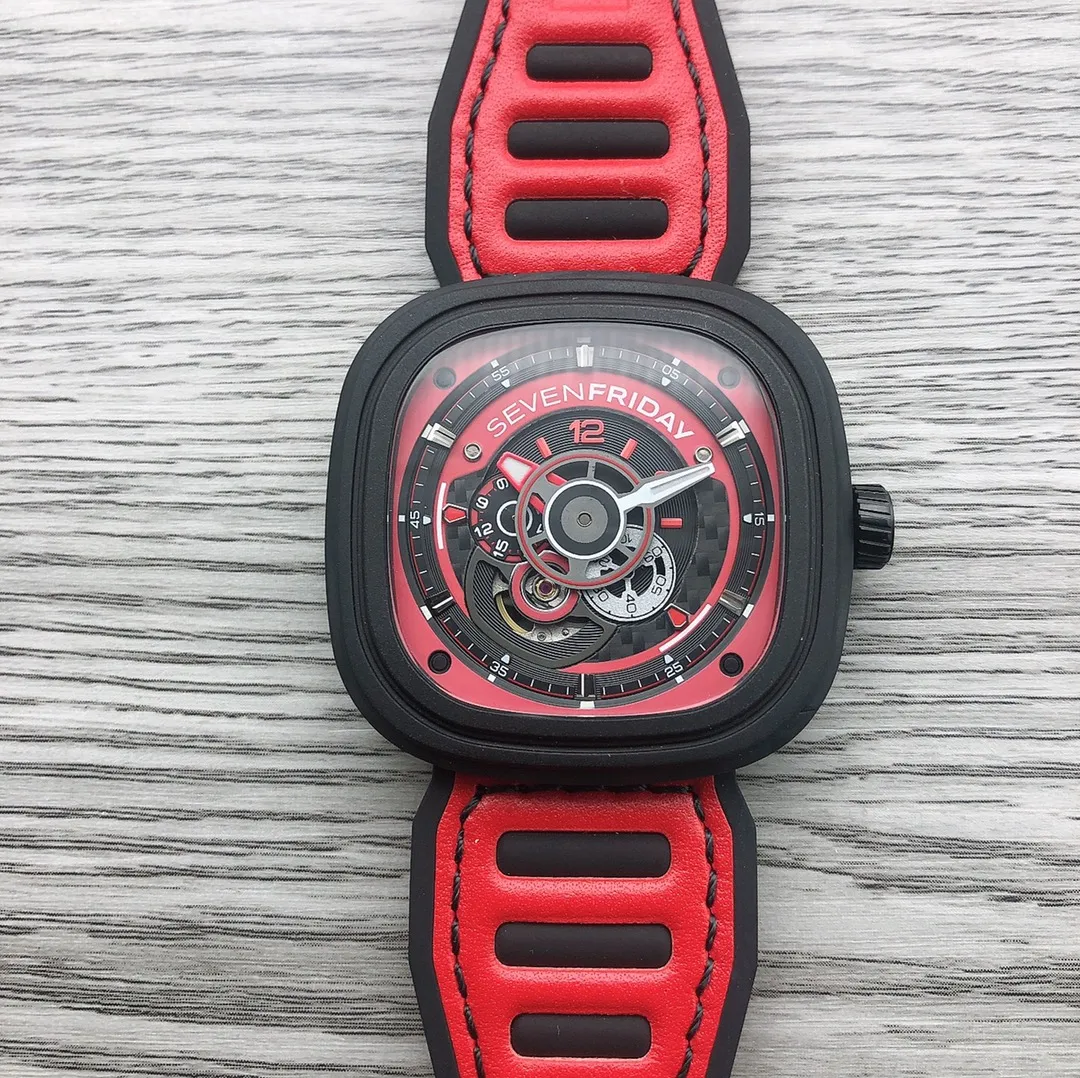 【Authentic Tmall】💰1640! Seven Friday-Seven Friday men's watch P6B/03. P6B/06 shipped! The design is inspired by racing cars. It is very handsome. The strap is specially made. It is different from the ones made by external manufacturers. Most of them on the market do not have the thickness of genuine products and the colors are not right. Supports Apple, Android, NFC, and super luminous display.